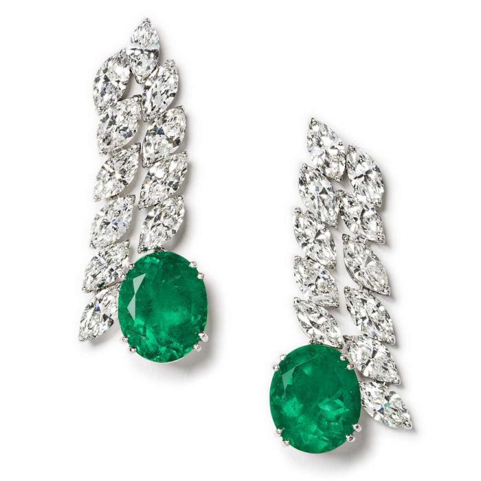 3023797 Emerald Earrings OVL