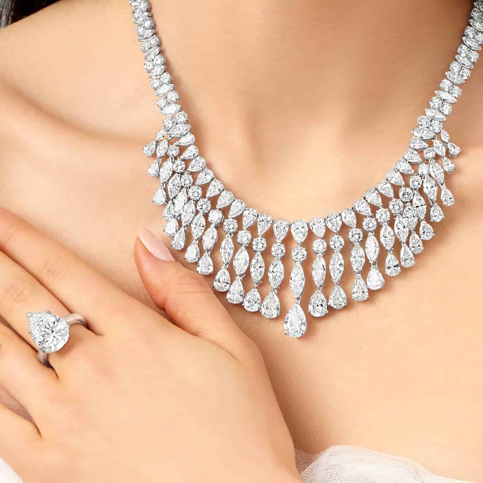 Bridal Set Model – 2