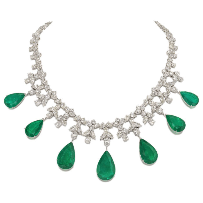 Emerald Necklace 3024920 PES i b Cropped(1)