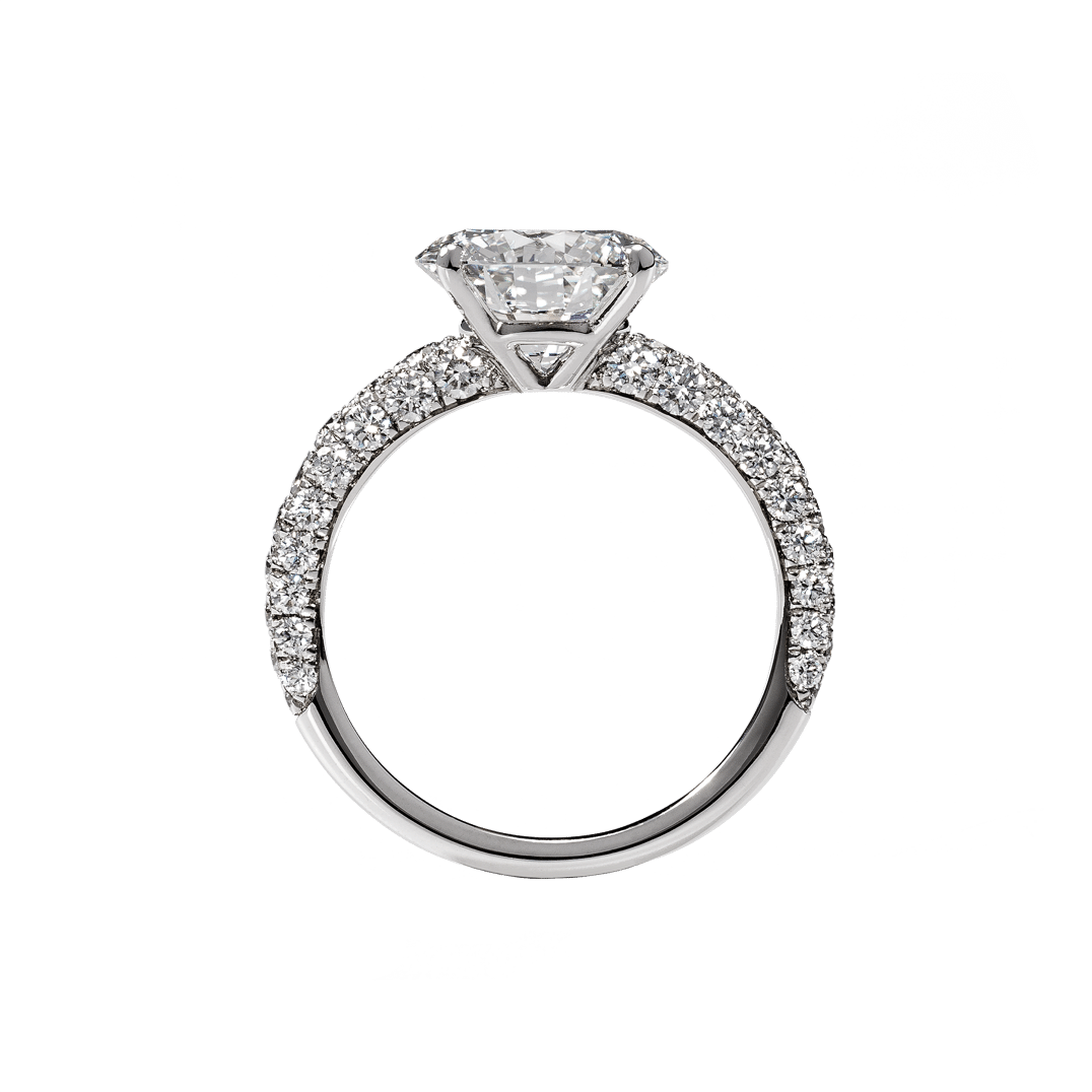 Round Brilliant Ring Side View