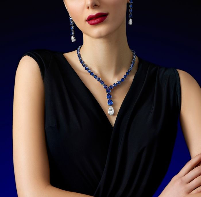 Sapphire Diamond Simulant Vintage Necklace & Earrings Set - Lovisa