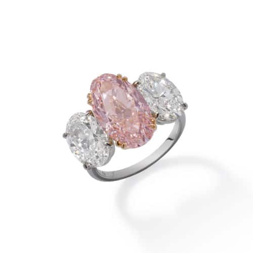 3025381 Oval pink diamond ring